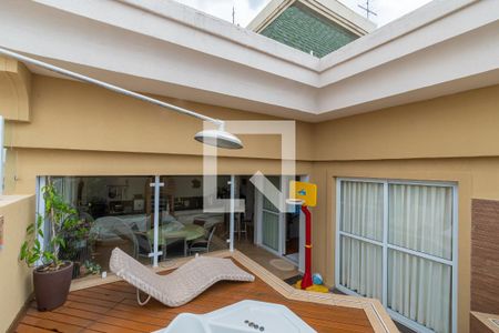 Apartamento à venda com 350m², 3 quartos e 5 vagas Apartamento à venda com 350m², 3 quartos e 5 vagasJacuzzi do Apartamento