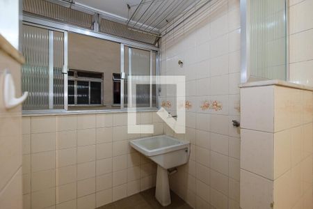 Apartamento à venda com 66m², 2 quartos e 1 vagaÁrea de Serviço