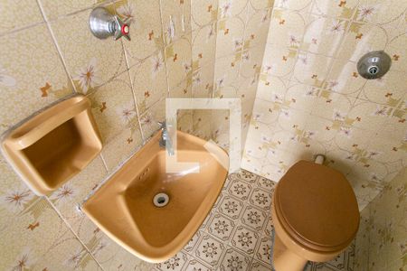 Casa à venda com 120m², 2 quartos e 2 vagasBanheiro de Serviço