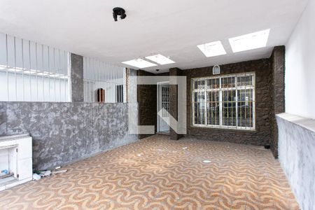 Casa à venda com 120m², 2 quartos e 2 vagasGaragem