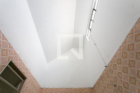 Casa à venda com 120m², 2 quartos e 2 vagasBanheiro