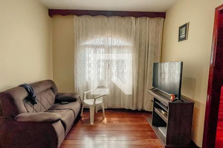 Casa à venda com 352m², 3 quartos e 2 vagas Casa à venda com 352m², 3 quartos e 2 vagasSala 2