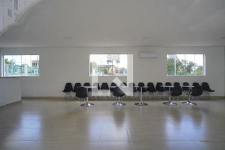 Apartamento à venda com 42m², 2 quartos e 1 vagaÁrea comum - Salão de festas