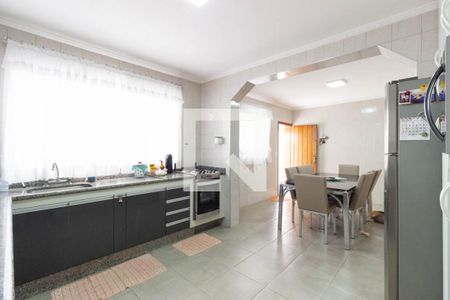 Casa à venda com 280m², 3 quartos e 2 vagasCozinha