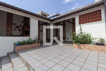 Casa à venda com 280m², 3 quartos e 2 vagasQuintal