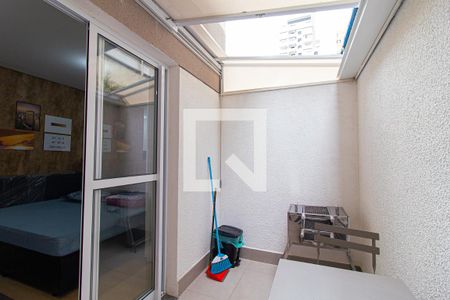 Apartamento à venda com 24m², 1 quarto e sem vaga Apartamento à venda com 24m², 1 quarto e sem vagaVaranda