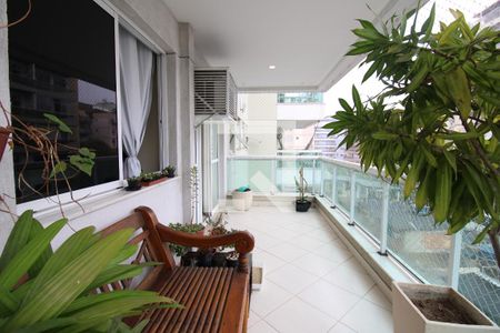 Varanda de apartamento à venda com 2 quartos, 86m² em Jacarepaguá, Rio de Janeiro