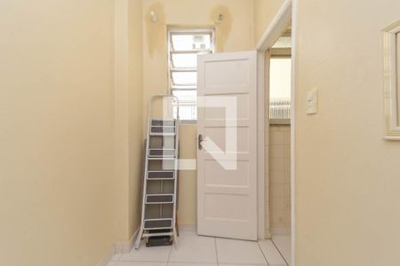 Apartamento à venda com 90m², 2 quartos e sem vaga Apartamento à venda com 90m², 2 quartos e sem vagaQuarto de Serviço