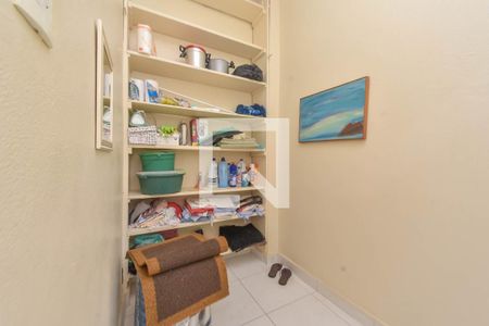 Apartamento à venda com 90m², 2 quartos e sem vaga Apartamento à venda com 90m², 2 quartos e sem vagaQuarto de Serviço