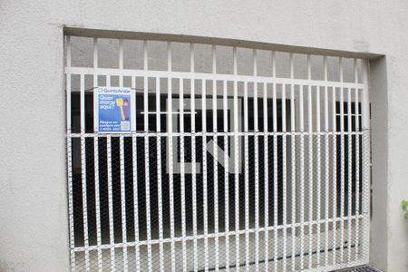 Apartamento para alugar com 55m², 2 quartos e sem vagaPortão garagem