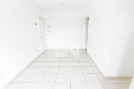 Sala de apartamento para alugar com 2 quartos, 58m² em Jardim Esmeralda, São Paulo