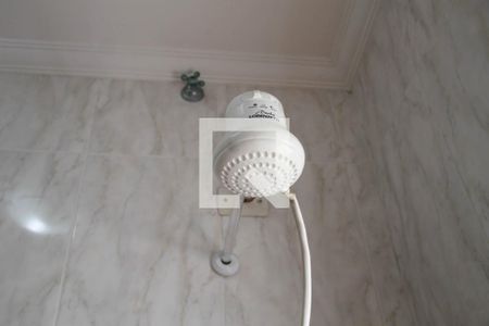 Casa à venda com 315m², 4 quartos e 5 vagasBanheiro da Suíte 2