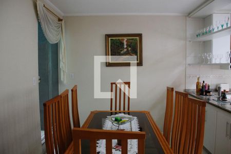 Casa à venda com 315m², 4 quartos e 5 vagasCozinha