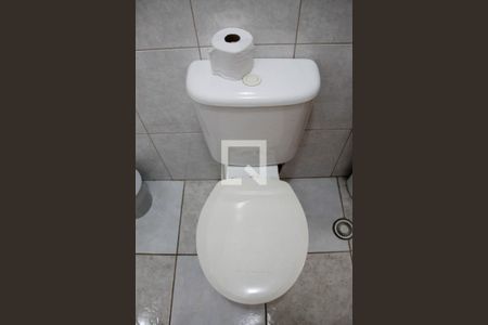 Casa à venda com 315m², 4 quartos e 5 vagasBanheiro de serviço