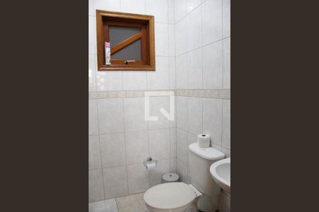 Casa à venda com 315m², 4 quartos e 5 vagasBanheiro de serviço