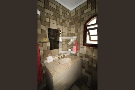 Casa para alugar com 210m², 3 quartos e 3 vagasBanheiro 2