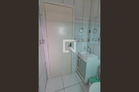 Casa à venda com 180m², 2 quartos e 2 vagasbanheiro quarto 2