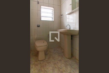 Casa à venda com 112m², 3 quartos e 1 vaga Casa à venda com 112m², 3 quartos e 1 vagaBanheiro