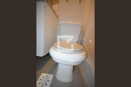 Apartamento à venda com 70m², 2 quartos e 1 vagaBanheiro Social