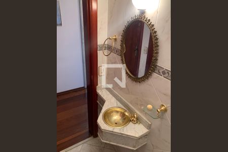 Apartamento à venda com 120m², 3 quartos e 2 vagasLavabo