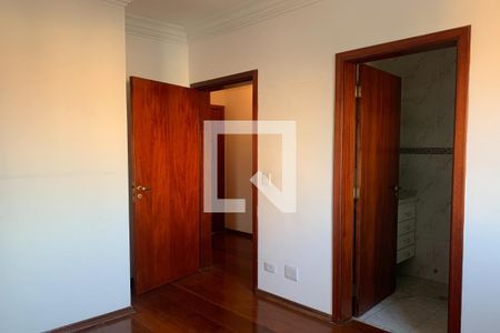 Apartamento à venda com 120m², 3 quartos e 2 vagasQuarto 2 - Suíte
