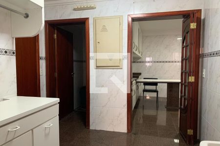 Apartamento à venda com 120m², 3 quartos e 2 vagasÁrea de Serviço
