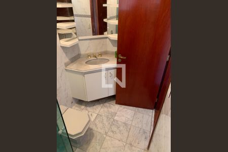 Apartamento à venda com 120m², 3 quartos e 2 vagasBanheiro da Suíte 1