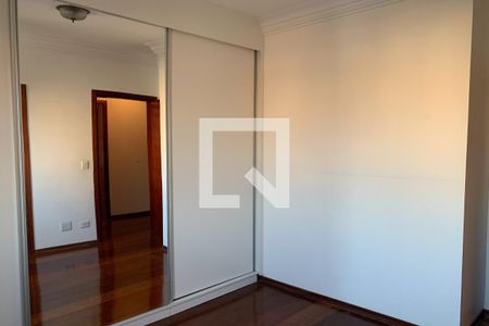 Apartamento à venda com 120m², 3 quartos e 2 vagasQuarto 2 - Suíte