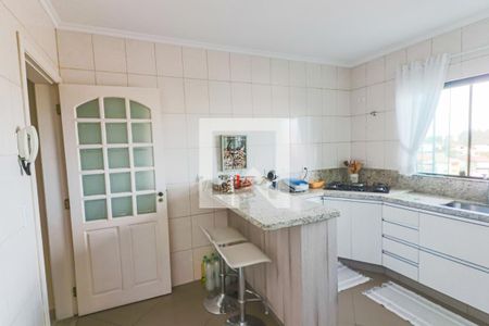 Casa à venda com 200m², 4 quartos e 4 vagas Casa à venda com 200m², 4 quartos e 4 vagasCozinha