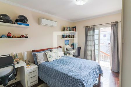 Casa à venda com 200m², 4 quartos e 4 vagas Casa à venda com 200m², 4 quartos e 4 vagasSuite 3