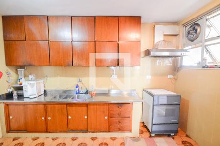 Apartamento à venda com 140m², 4 quartos e 2 vagas Apartamento à venda com 140m², 4 quartos e 2 vagasCozinha