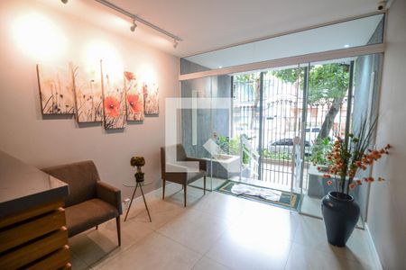 Apartamento à venda com 140m², 4 quartos e 2 vagas Apartamento à venda com 140m², 4 quartos e 2 vagasHall