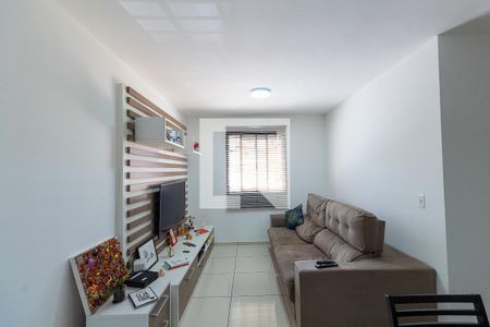 Sala de apartamento para alugar com 3 quartos, 62m² em Vila Araguaia, São Paulo