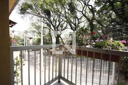 Casa à venda com 240m², 3 quartos e 2 vagasSuíte 1