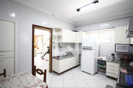 Casa à venda com 240m², 3 quartos e 2 vagasCozinha