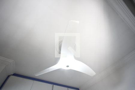 Casa à venda com 240m², 3 quartos e 2 vagasSuíte 2