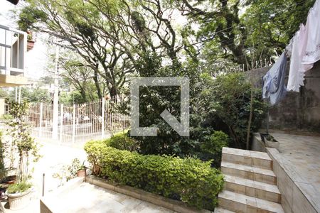 Casa à venda com 240m², 3 quartos e 2 vagasQuintal