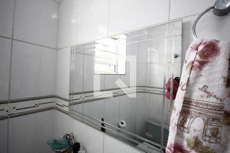 Casa à venda com 240m², 3 quartos e 2 vagasSuíte 2