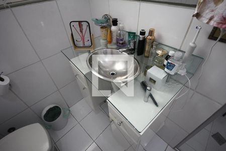 Casa à venda com 240m², 3 quartos e 2 vagasSuíte 2