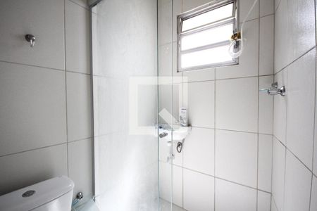 Casa à venda com 240m², 3 quartos e 2 vagasBanheiro de Serviço