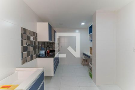 Apartamento à venda com 70m², 2 quartos e sem vaga Apartamento à venda com 70m², 2 quartos e sem vagaCozinha