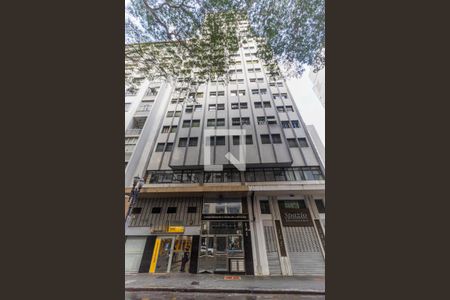 Apartamento à venda com 48m², 1 quarto e sem vaga Apartamento à venda com 48m², 1 quarto e sem vagaFachada