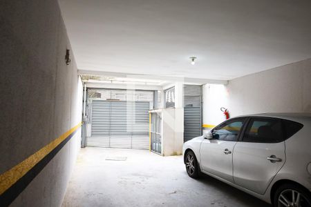 Apartamento à venda com 100m², 2 quartos e 1 vaga Apartamento à venda com 100m², 2 quartos e 1 vagaGaragem