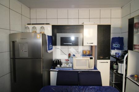 Casa à venda com 287m², 4 quartos e 2 vagasCasa 1 Cozinha