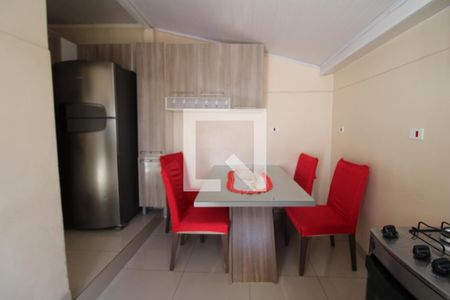 Casa à venda com 287m², 4 quartos e 2 vagasCasa 3 cozinha