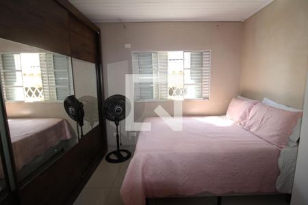 Casa à venda com 287m², 4 quartos e 2 vagasCasa 3 Quarto 2