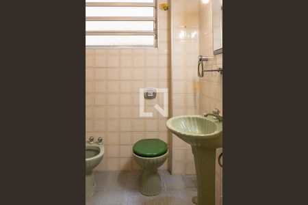 Apartamento à venda com 64m², 2 quartos e sem vagaBanheiro