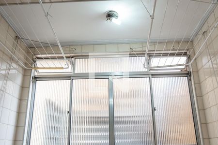 Apartamento à venda com 64m², 2 quartos e sem vagaÁrea de Serviço