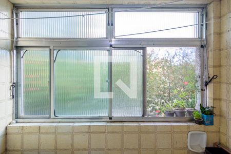 Apartamento à venda com 74m², 2 quartos e sem vagaÁrea de Serviço