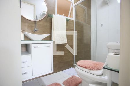 Casa à venda com 320m², 3 quartos e 4 vagas Casa à venda com 320m², 3 quartos e 4 vagasBanheiro da Suíte
